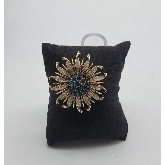 Crown Trifari Alfred Philippe Brooch Invisible Set Blue Sunburst RARE BROOCH - Picture 7 of 16